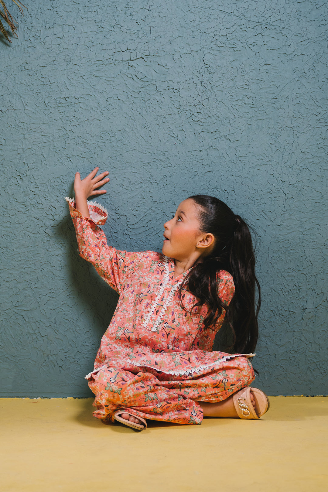 Zellbury Girls | 2 Piece Lawn | Kurta Trouser - 2424 by Maria Faisal - Registered Vendor of : Zellbury Girls - type : Kids Clothes - 100% original wedding dresses