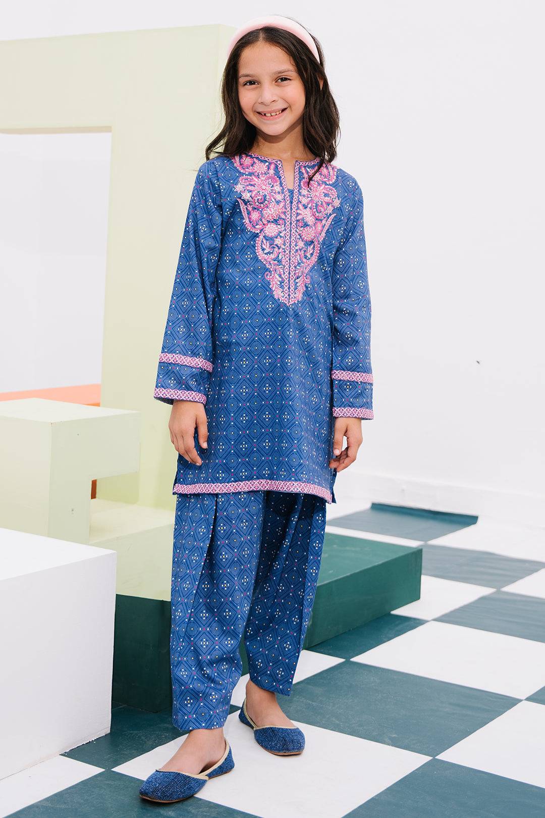 Zellbury Girls | 2 Piece Lawn | Embroidered Kurta Trouser - 2434 by Maria Faisal - Registered Vendor of : Zellbury Girls - type : Kids Clothes - 100% original wedding dresses
