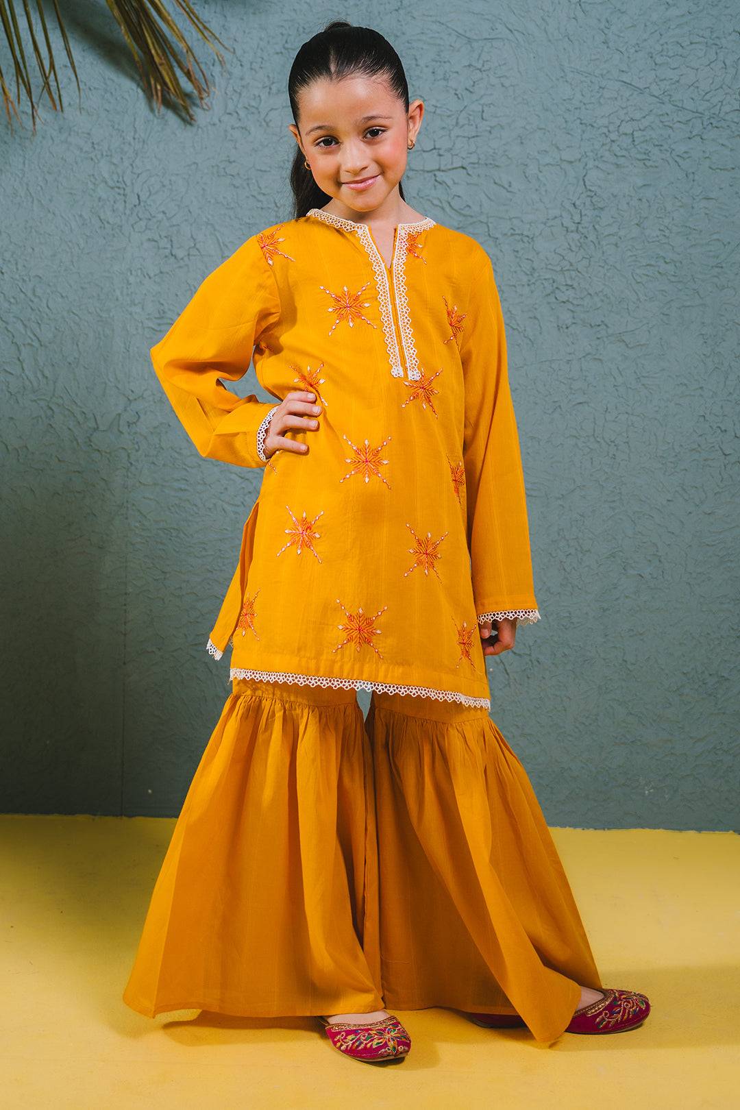 Zellbury Girls | 2 Piece Lawn | Embroidered Kurta Trouser - 2465 by Maria Faisal - Registered Vendor of : Zellbury Girls - type : Kids Clothes - 100% original wedding dresses