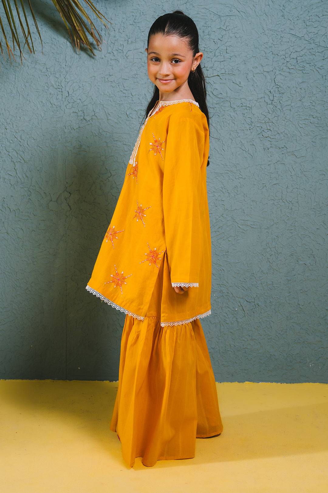 Zellbury Girls | 2 Piece Lawn | Embroidered Kurta Trouser - 2465 by Maria Faisal - Registered Vendor of : Zellbury Girls - type : Kids Clothes - 100% original wedding dresses