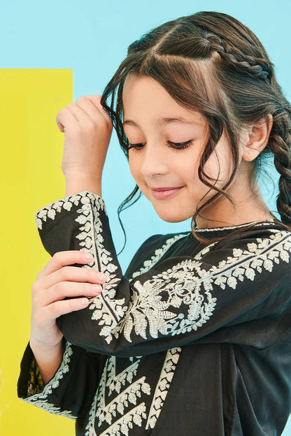 Zellbury Girls | 2 Piece Lawn | Embroidered Kurta Trouser - 2466 by Maria Faisal - Registered Vendor of : Zellbury Girls - type : Kids Clothes - 100% original wedding dresses