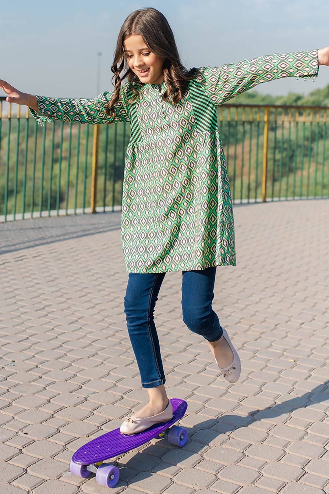 Zellbury Girls | 1 Piece Khaddar | Kurta - 1224 by Maria Faisal - Registered Vendor of : Zellbury Girls - type : Kids Clothes - 100% original wedding dresses