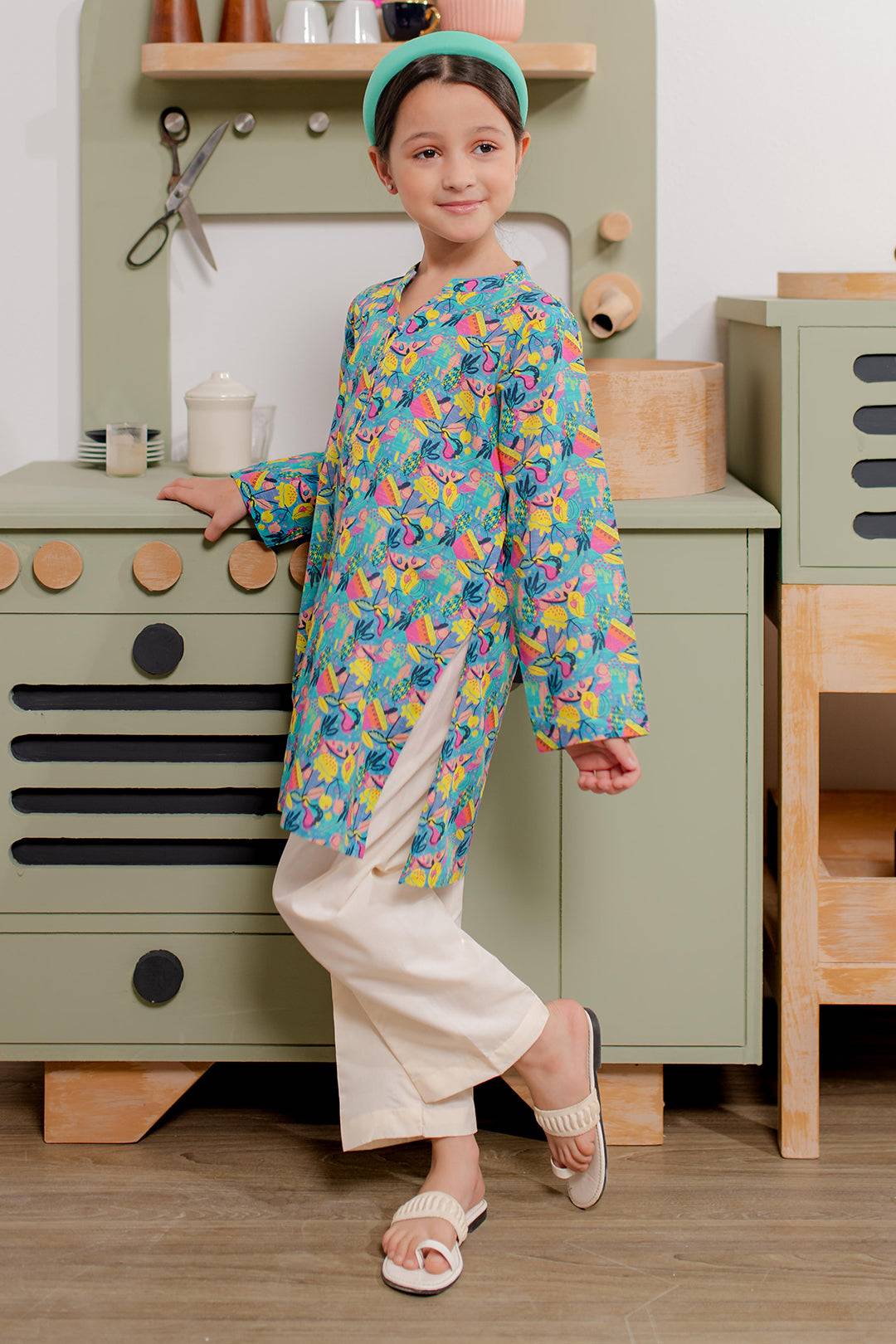 Zellbury Girls | 1 Piece Khaddar | Kurta - 1173 by Maria Faisal - Registered Vendor of : Zellbury Girls - type : Kids Clothes - 100% original wedding dresses