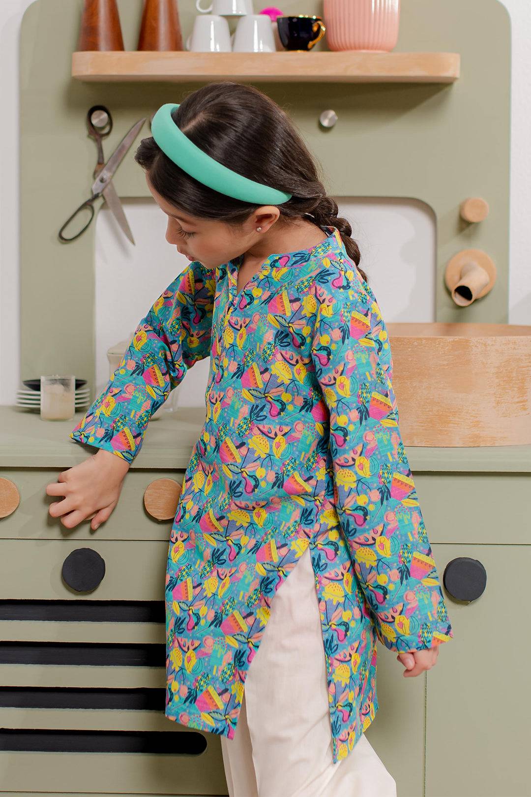 Zellbury Girls | 1 Piece Khaddar | Kurta - 1173 by Maria Faisal - Registered Vendor of : Zellbury Girls - type : Kids Clothes - 100% original wedding dresses