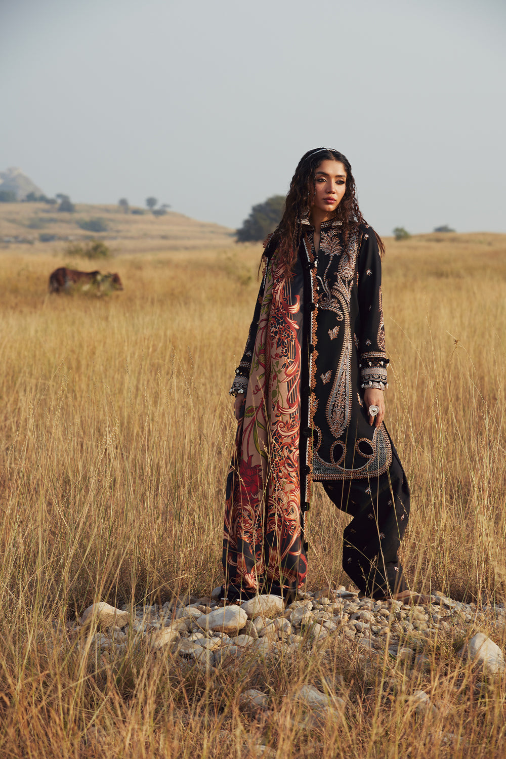 MAHTAAB-SRW25-01 – authentic Pakistani dress from the Winter Khaddar 25 collection for women in the UK