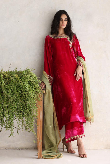 Sana Abbas | Velvet Formals | GULAAL - Ladies Clothes - Maria Faisal