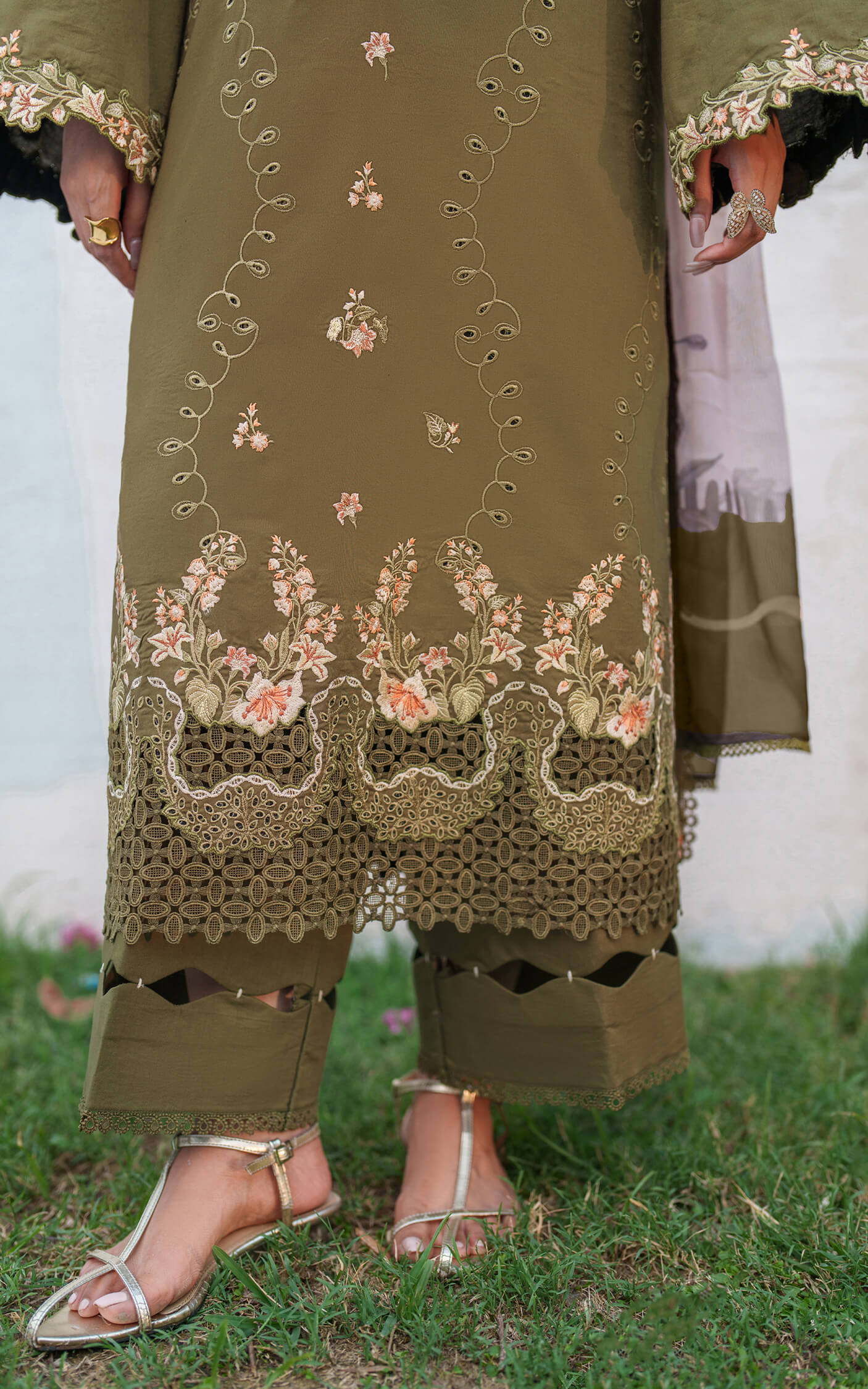 Asifa and Nabeel | Eden Cambric 25 | Gardenia Grace ECU25-09 - Ladies Clothes - Maria Faisal