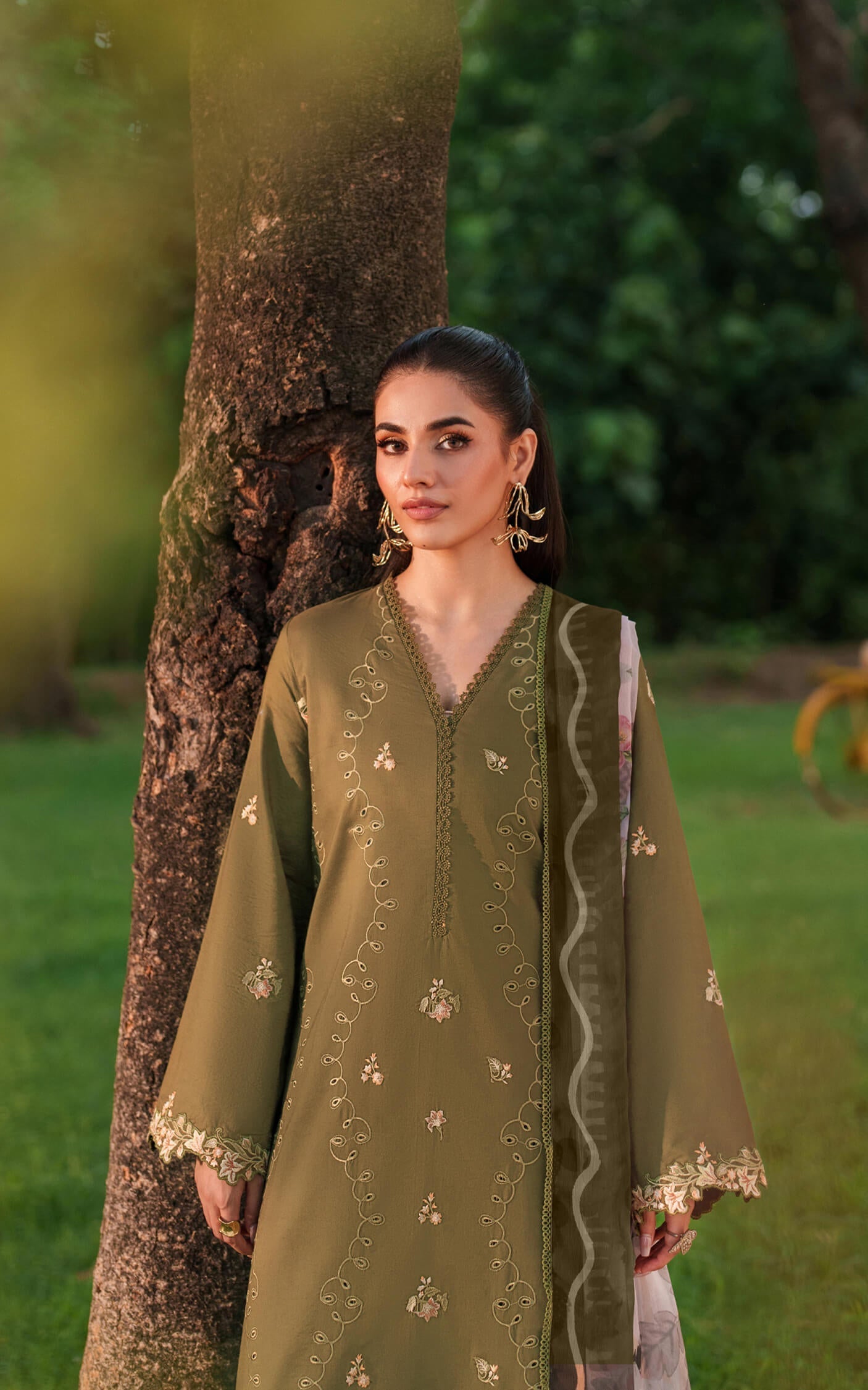 Asifa and Nabeel | Eden Cambric 25 | Gardenia Grace ECU25-09 - Ladies Clothes - Maria Faisal