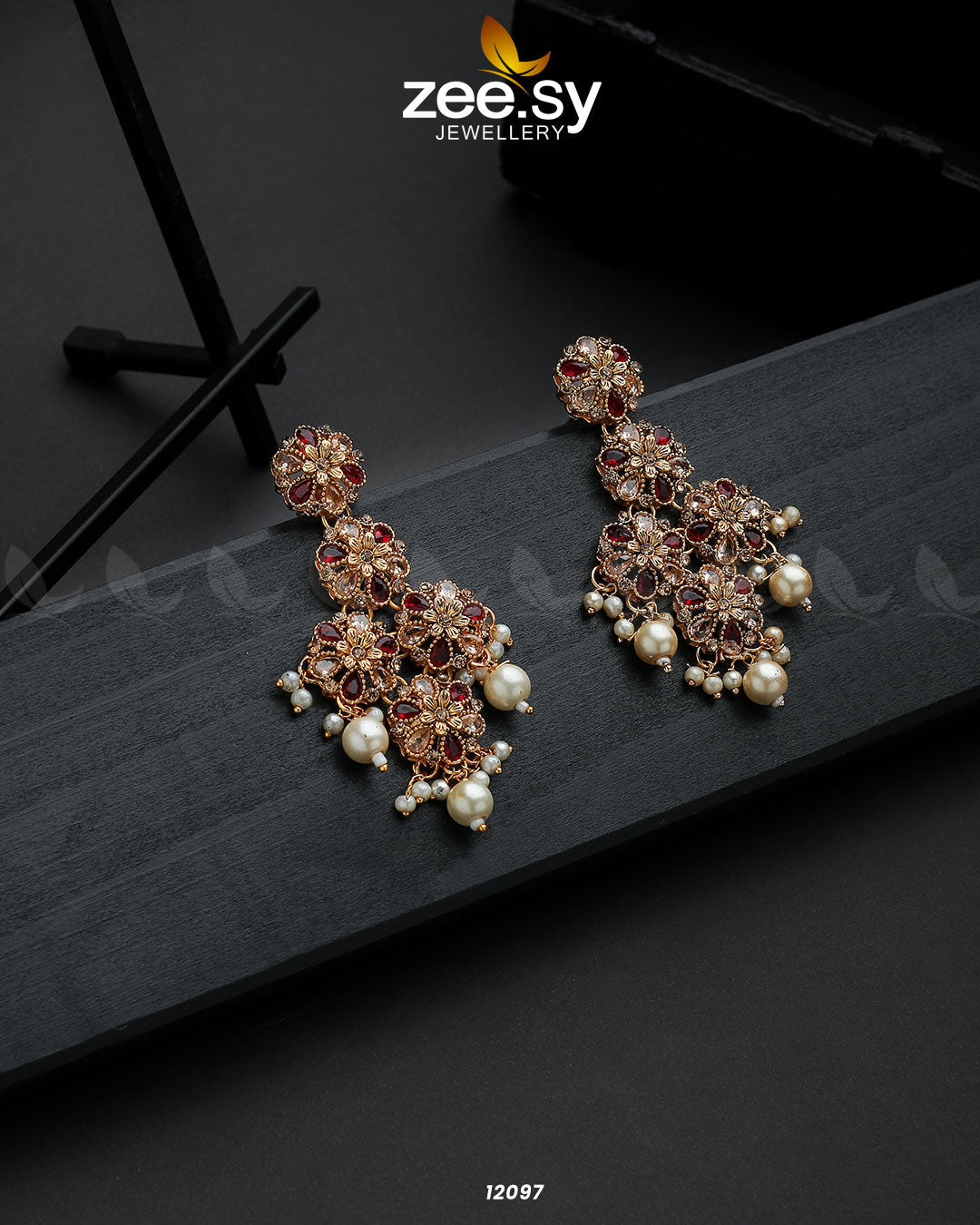Golden Orchid Elegance - Earrings 