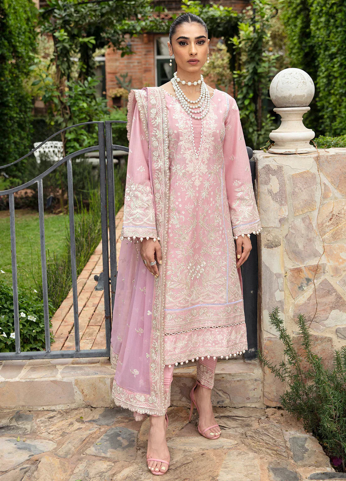 Gulaal | Luxury Lawn 24 | EMELIA (GL-LL-24V1-03) - Ladies Clothes - Maria Faisal