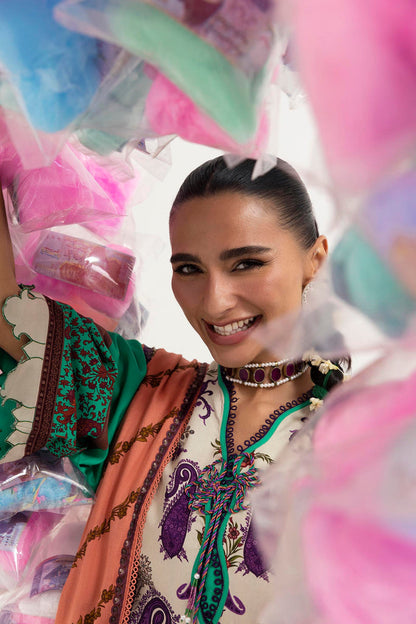 H255-007B-2DA – authentic Pakistani dress from the Mahay Winter 25 collection for women in the UK