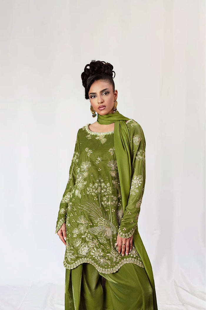 Saira Rizwan | Velvet Pret 25 | KAHWA-SRVP25-08 - Formal Dress - available at Maria Faisal in UK and USA.