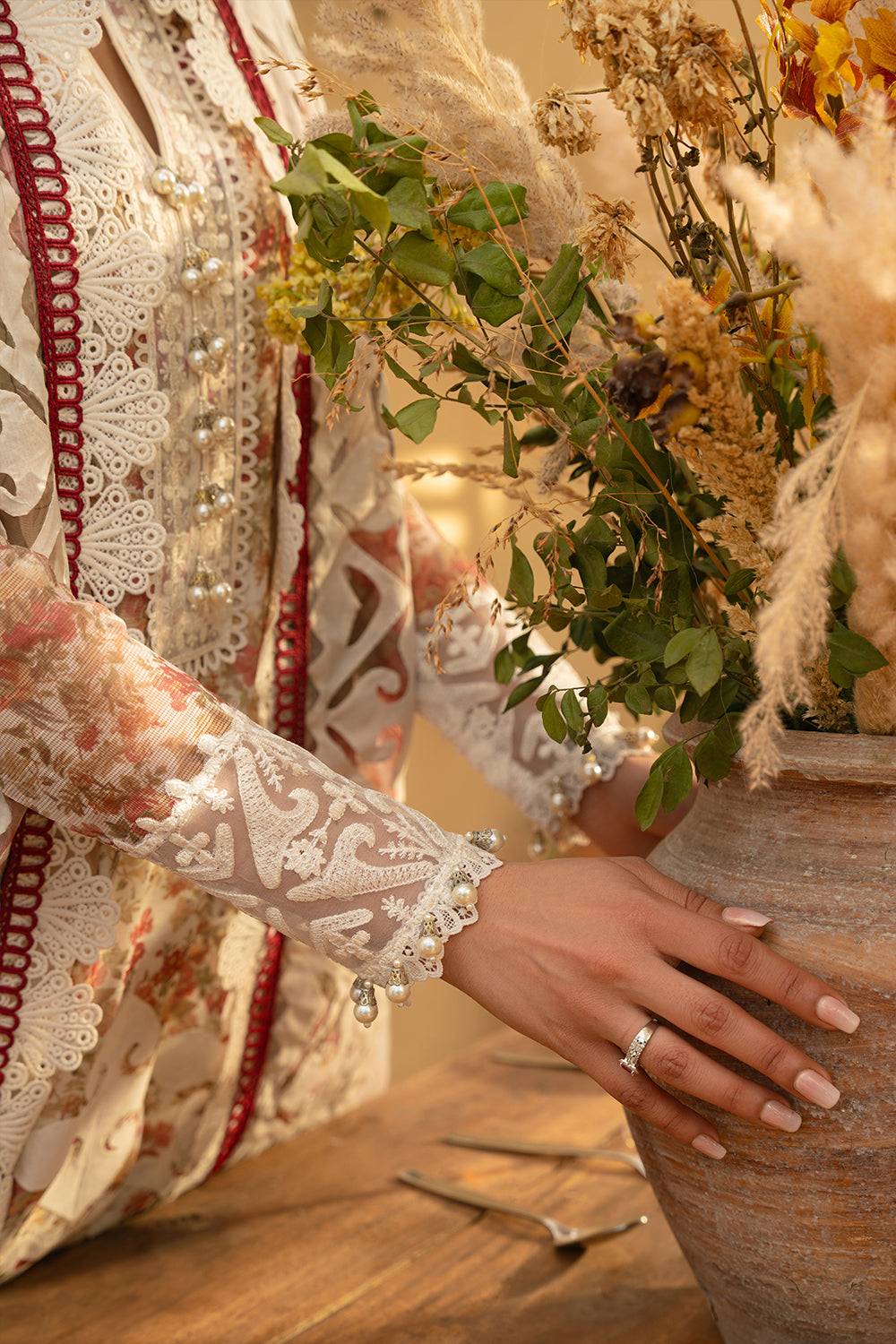 Saira Rizwan | Luxury Lawn 25 | MAYA-SRL25-06 by Maria Faisal - Registered Vendor of : Saira Rizwan - type : Ladies Clothes - 100% original wedding dresses