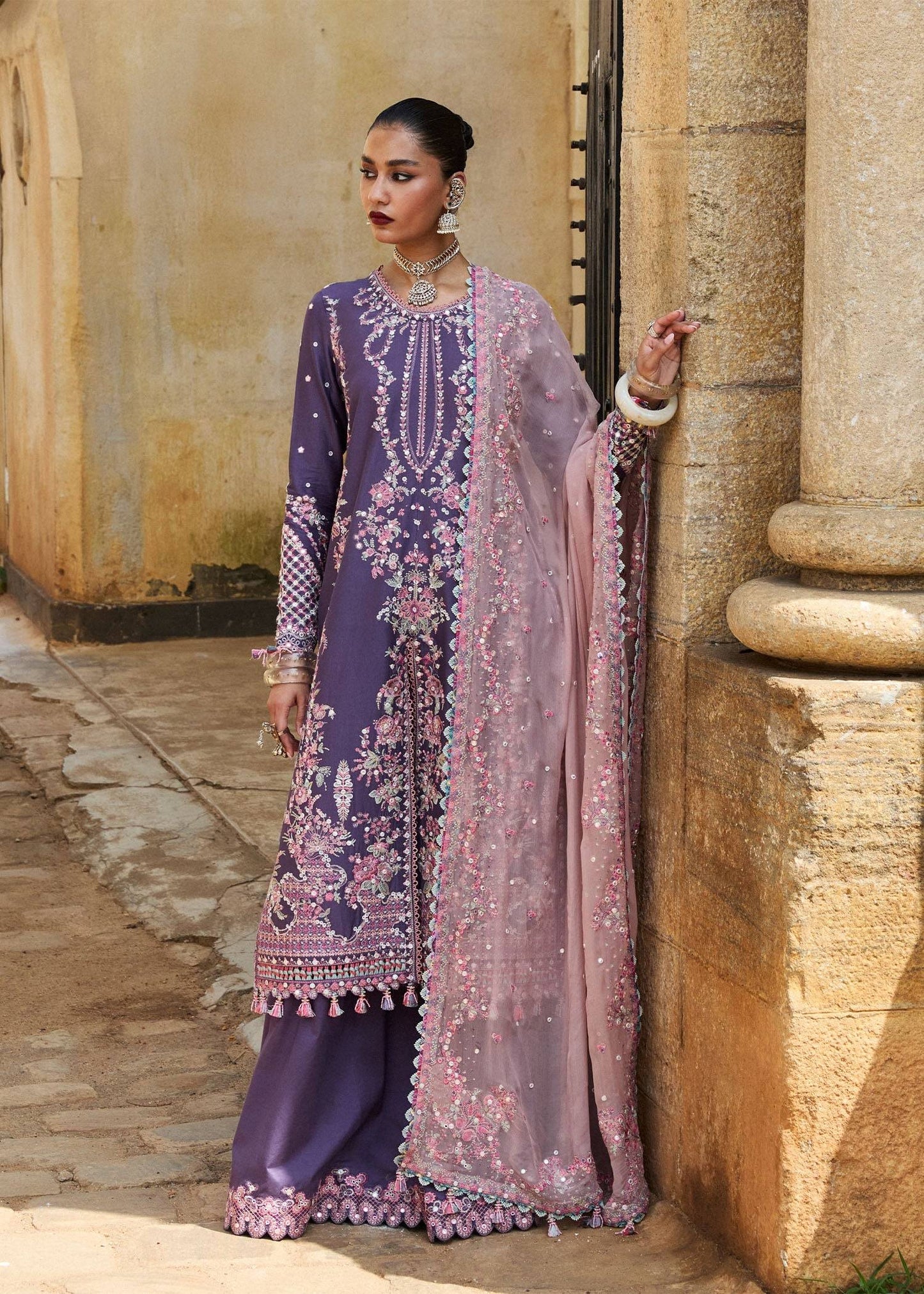 Hussain Rehar | Luxury Lawn 25 | Irris by Maria Faisal - Registered Vendor of : Hussain Rehar - type : Ladies Clothes - 100% original wedding dresses