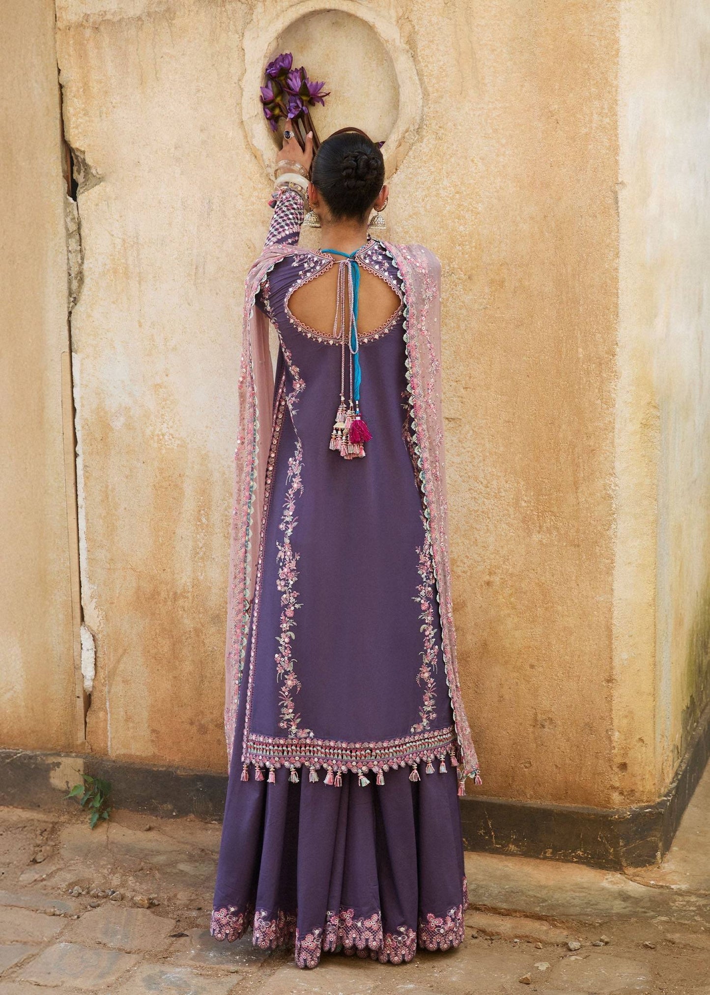 Hussain Rehar | Luxury Lawn 25 | Irris by Maria Faisal - Registered Vendor of : Hussain Rehar - type : Ladies Clothes - 100% original wedding dresses