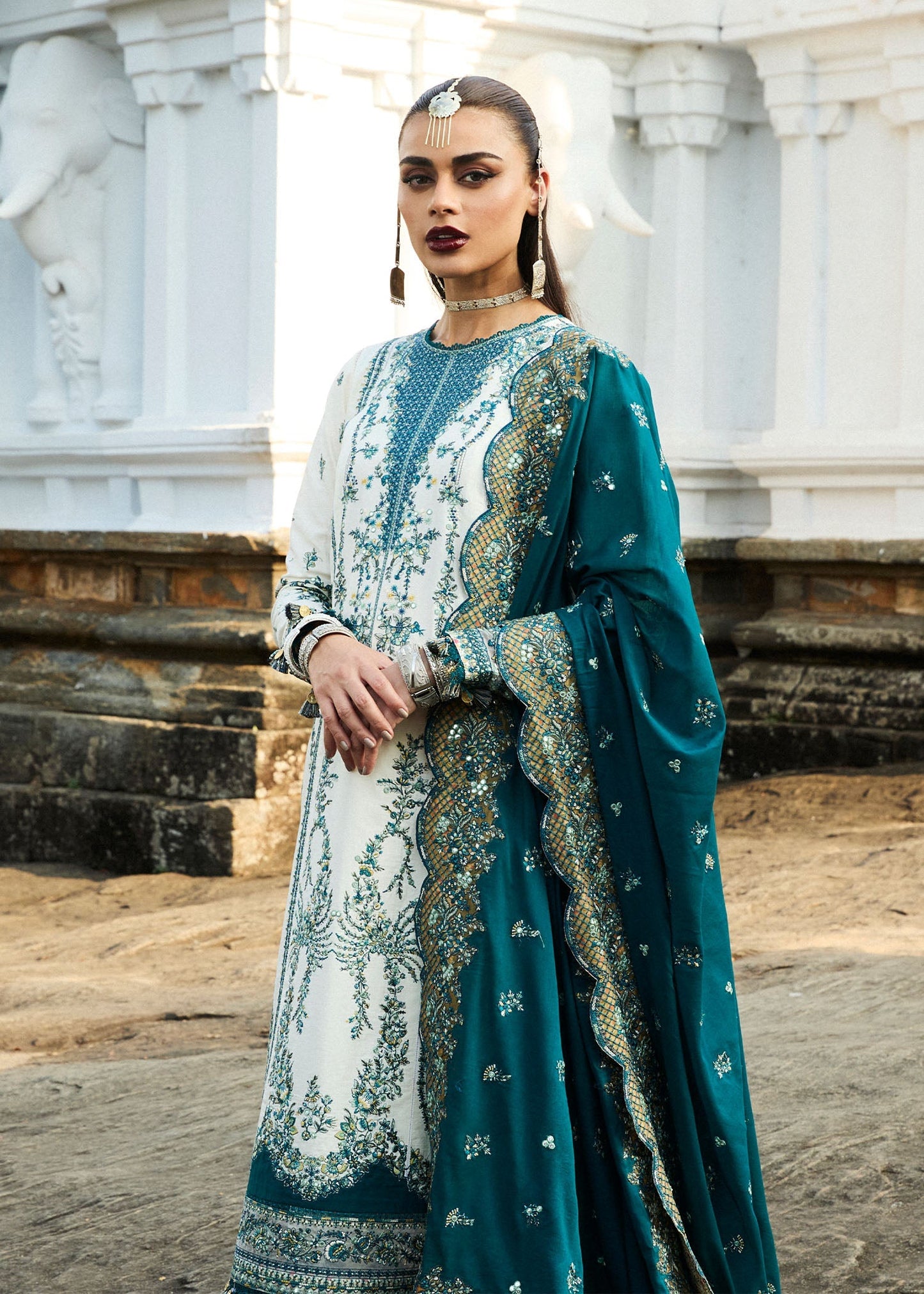 Hussain Rehar | Luxury Lawn 25 | Veil by Maria Faisal - Registered Vendor of : Hussain Rehar - type : Ladies Clothes - 100% original wedding dresses