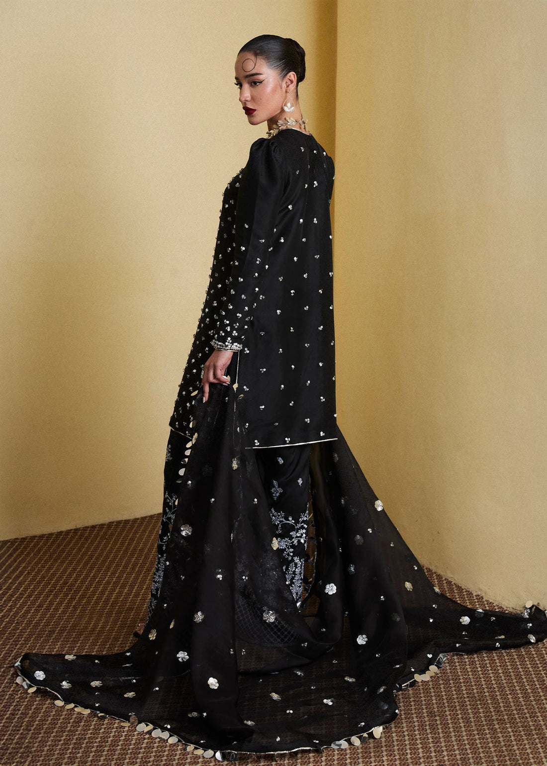 Hussain Rehar | SS Luxury Pret 25 | Kiara