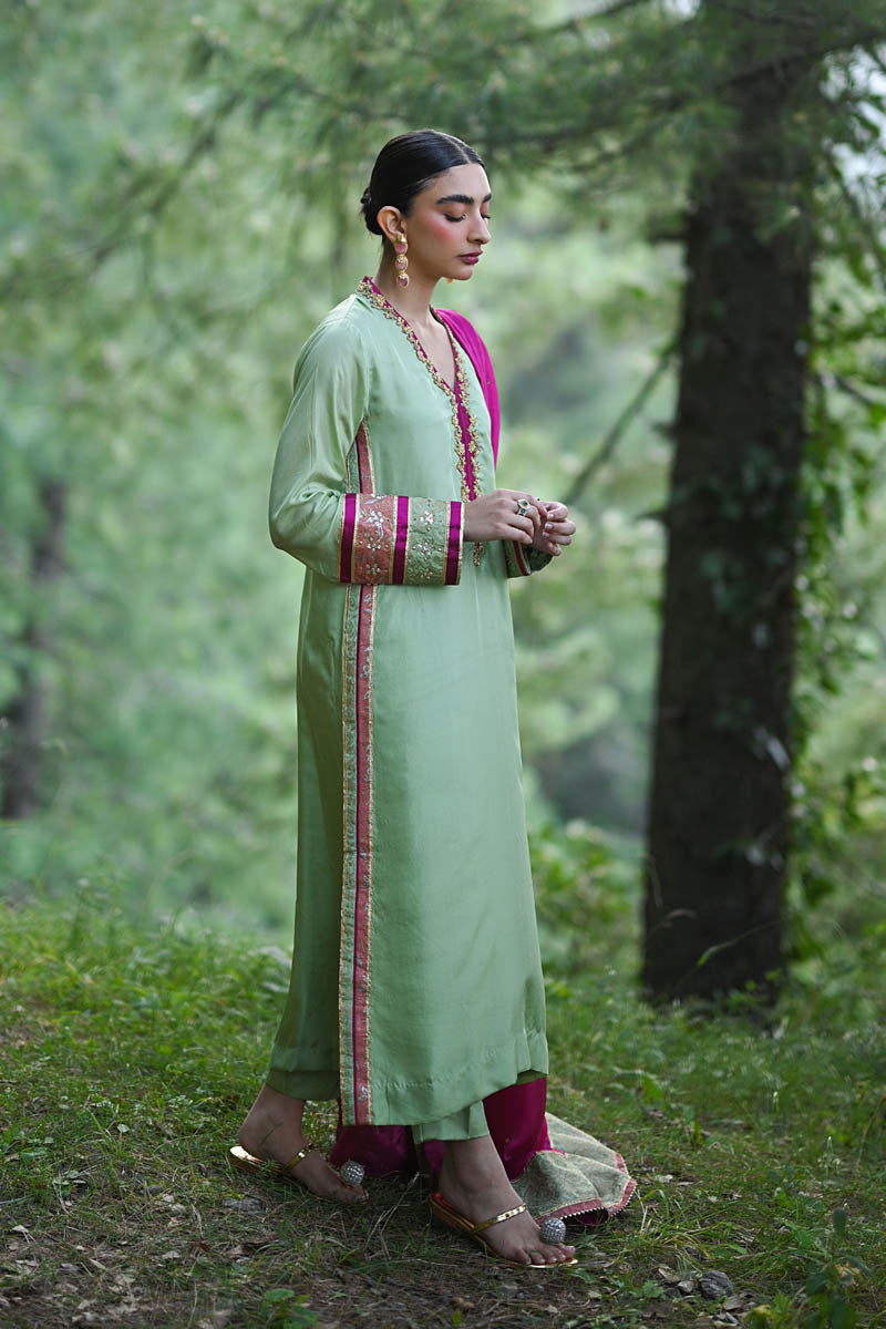 Hue Pret | Farasha Luxury Pret | Mishfa - Ladies Clothes - Maria Faisal