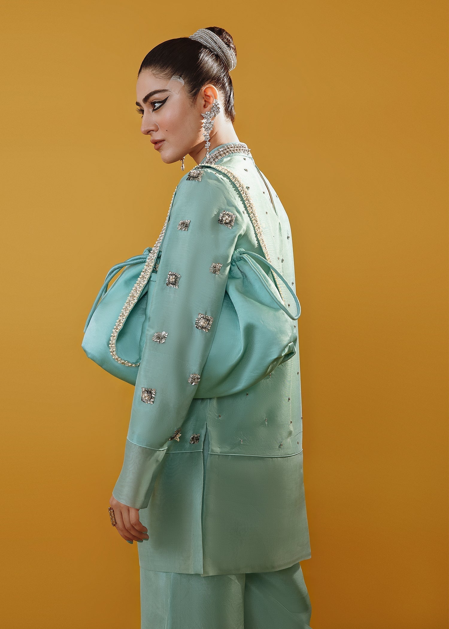 Hussain Rehar | Basic Not Basic |  Gladiolus - Ladies Clothes 