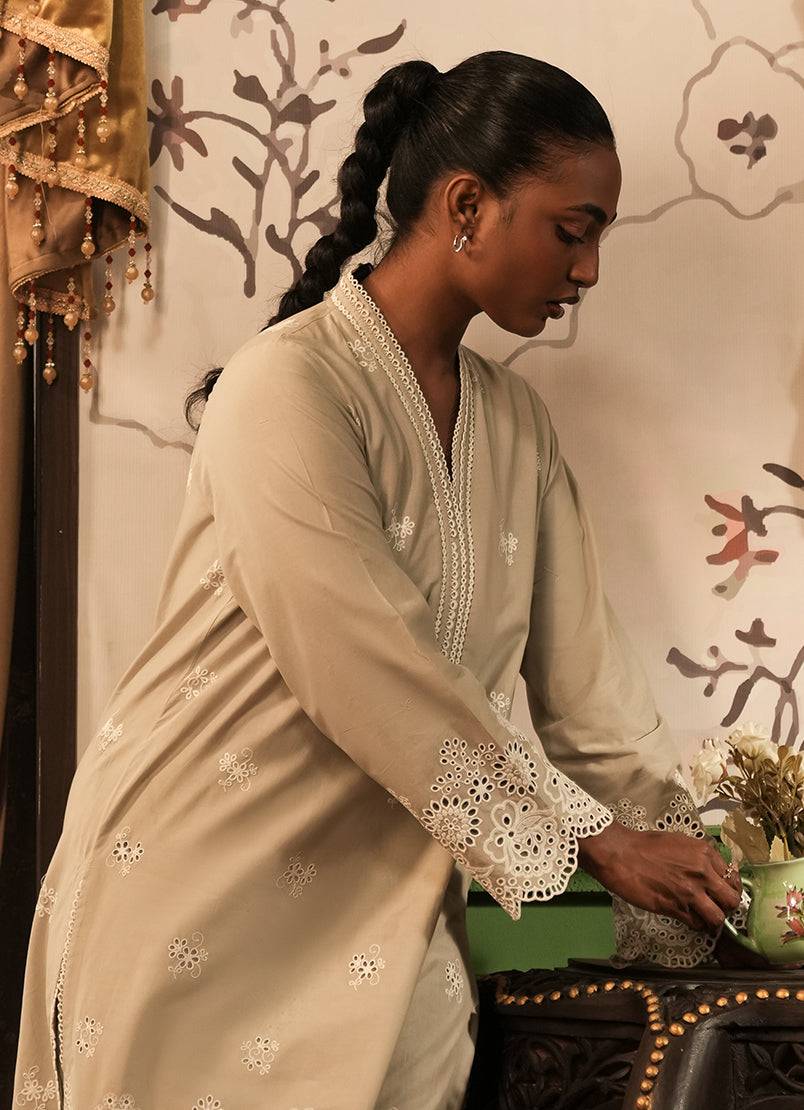 Image | Spring the Tea | ICSE-213284-12408 by Maria Faisal - Registered Vendor of : Image - type : Ladies Clothes - 100% original wedding dresses