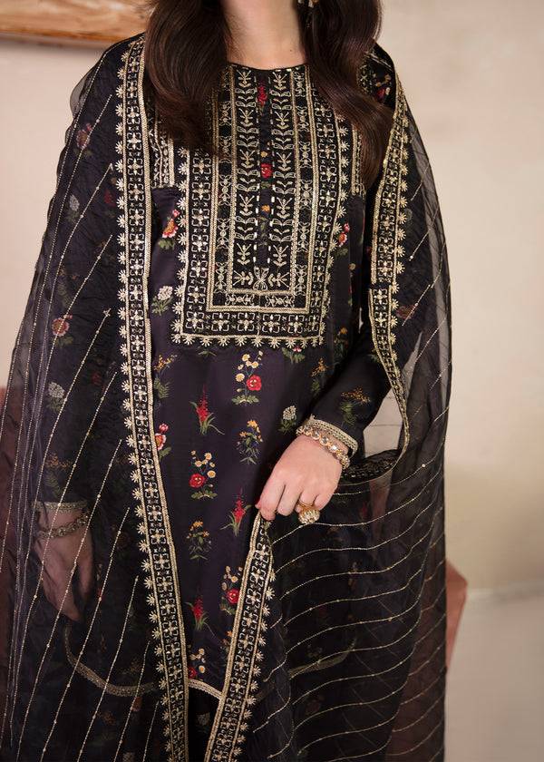 MNR | Ankh Macholi Festive Edit | ZINNIA by Maria Faisal - Registered Vendor of : MNR - type : Ladies Clothes - 100% original wedding dresses