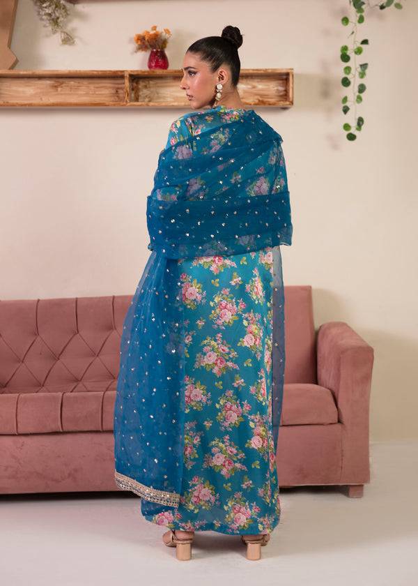 MNR | Ankh Macholi Festive Edit | NEELOFAR by Maria Faisal - Registered Vendor of : MNR - type : Ladies Clothes - 100% original wedding dresses