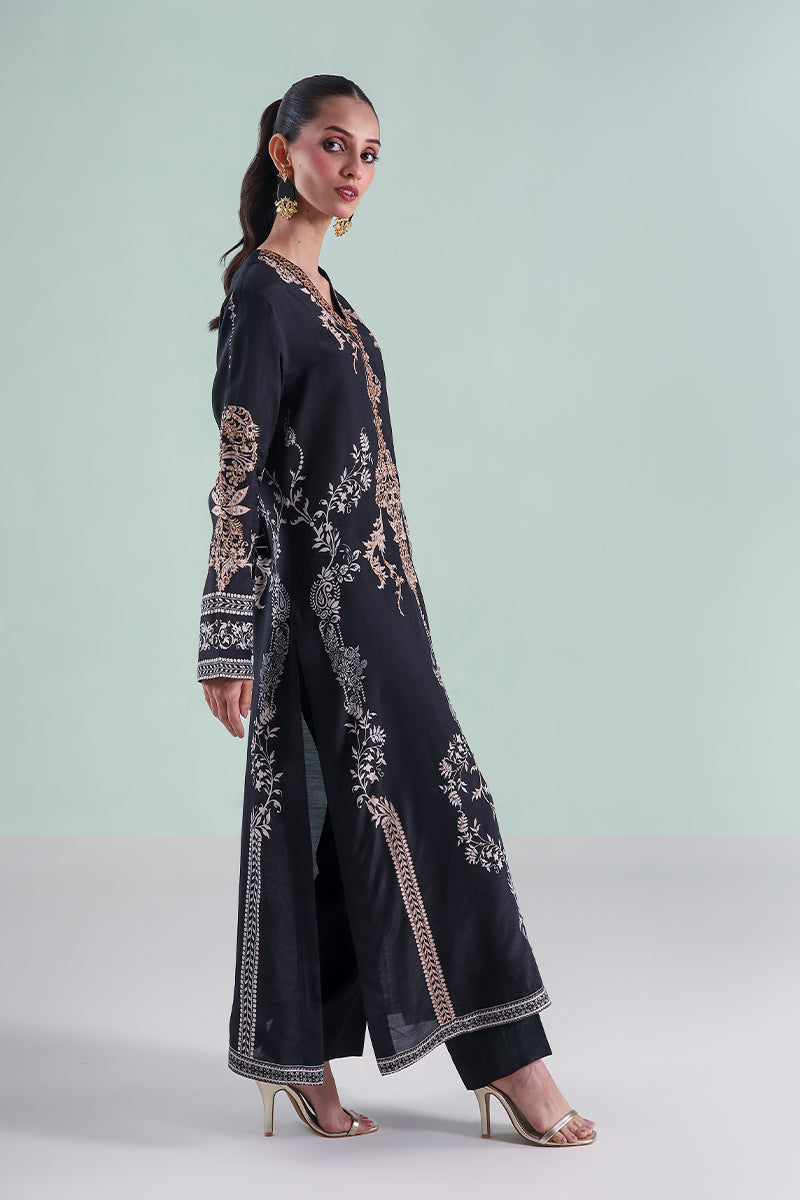 Shamaeel Ansari | The Festive Edit 26 | Raag - Luxury Dress - available at Maria Faisal in UK and USA.