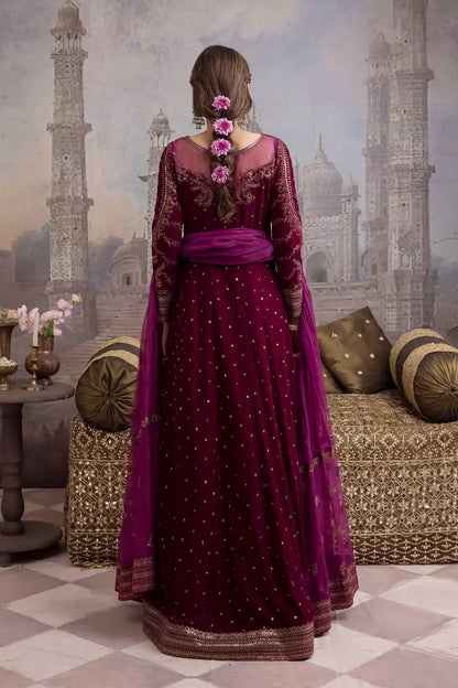 Iznik | Festive Velvet 23 | IV-24 RUMMANA