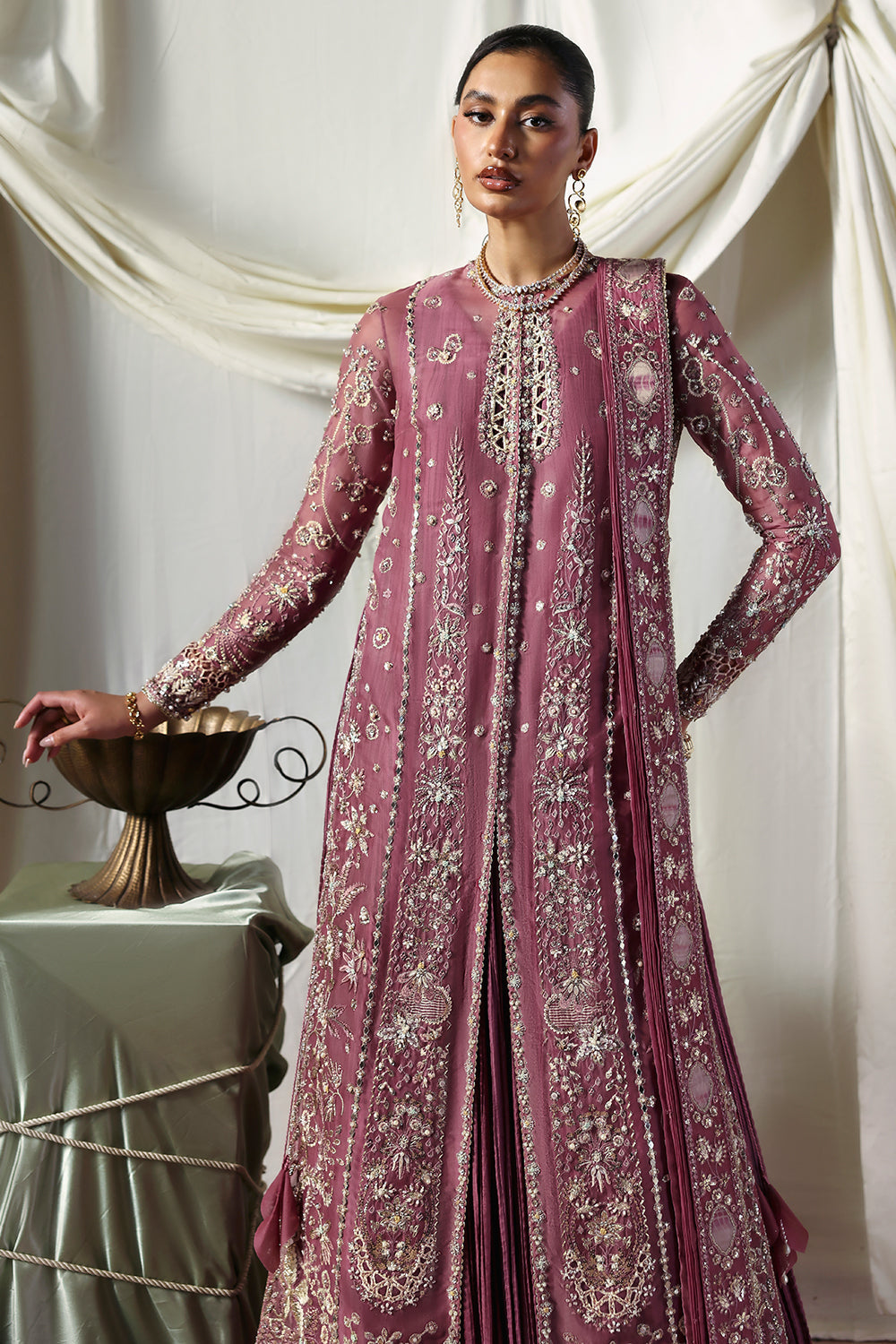 Soraya | Lumene Festive'25/26 | Isolde - Ladies Clothes - Maria Faisal