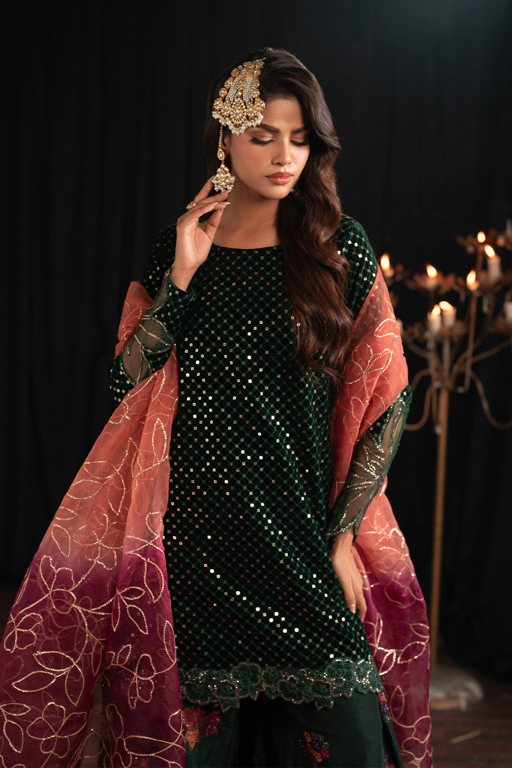 Iznik | Exclusive Velvet | IV-53 - Ladies Clothes - Maria Faisal