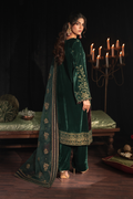 Iznik | Exclusive Velvet | IV-48 - Ladies Clothes - Maria Faisal