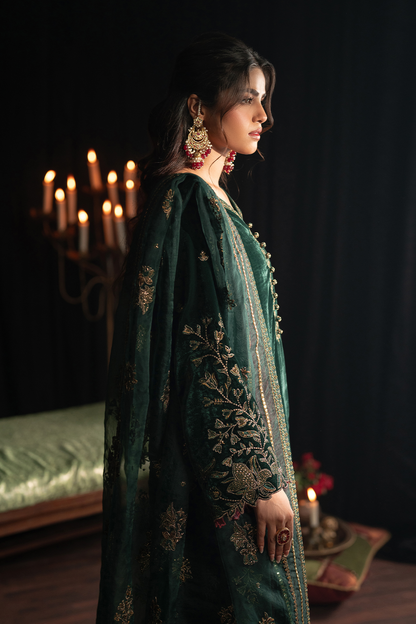 Iznik | Exclusive Velvet | IV-48 - Ladies Clothes - Maria Faisal