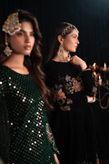 Iznik | Exclusive Velvet | IV-53 - Ladies Clothes - Maria Faisal