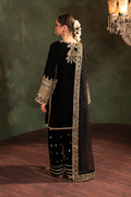 Iznik | Exclusive Velvet | IV-41 - Ladies Clothes - Maria Faisal