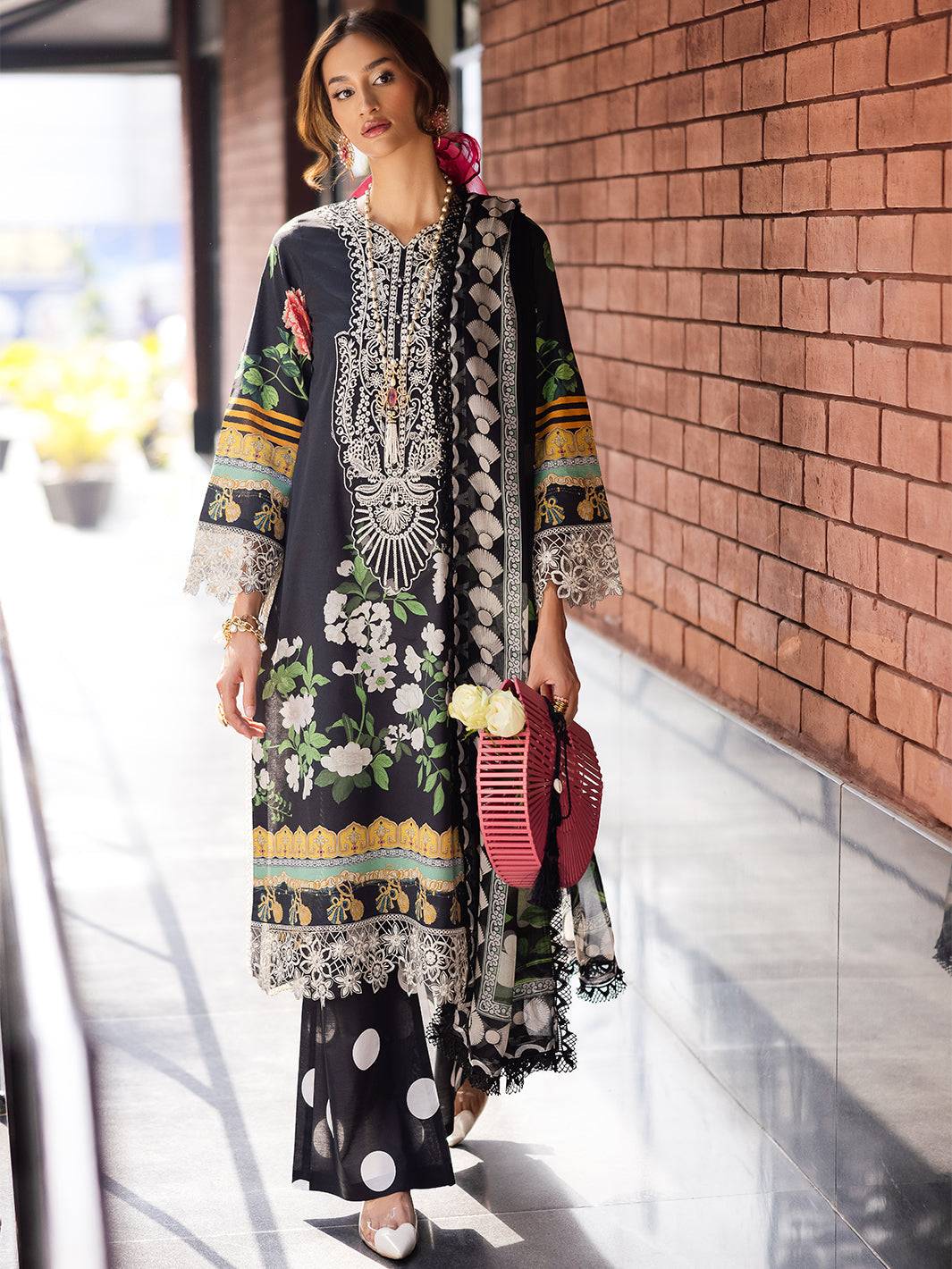 Mahnur | After Hours Luxury Lawn 25 | Jellybean Joy by Maria Faisal - Registered Vendor of : Mahnur - type : Ladies Clothes - 100% original wedding dresses