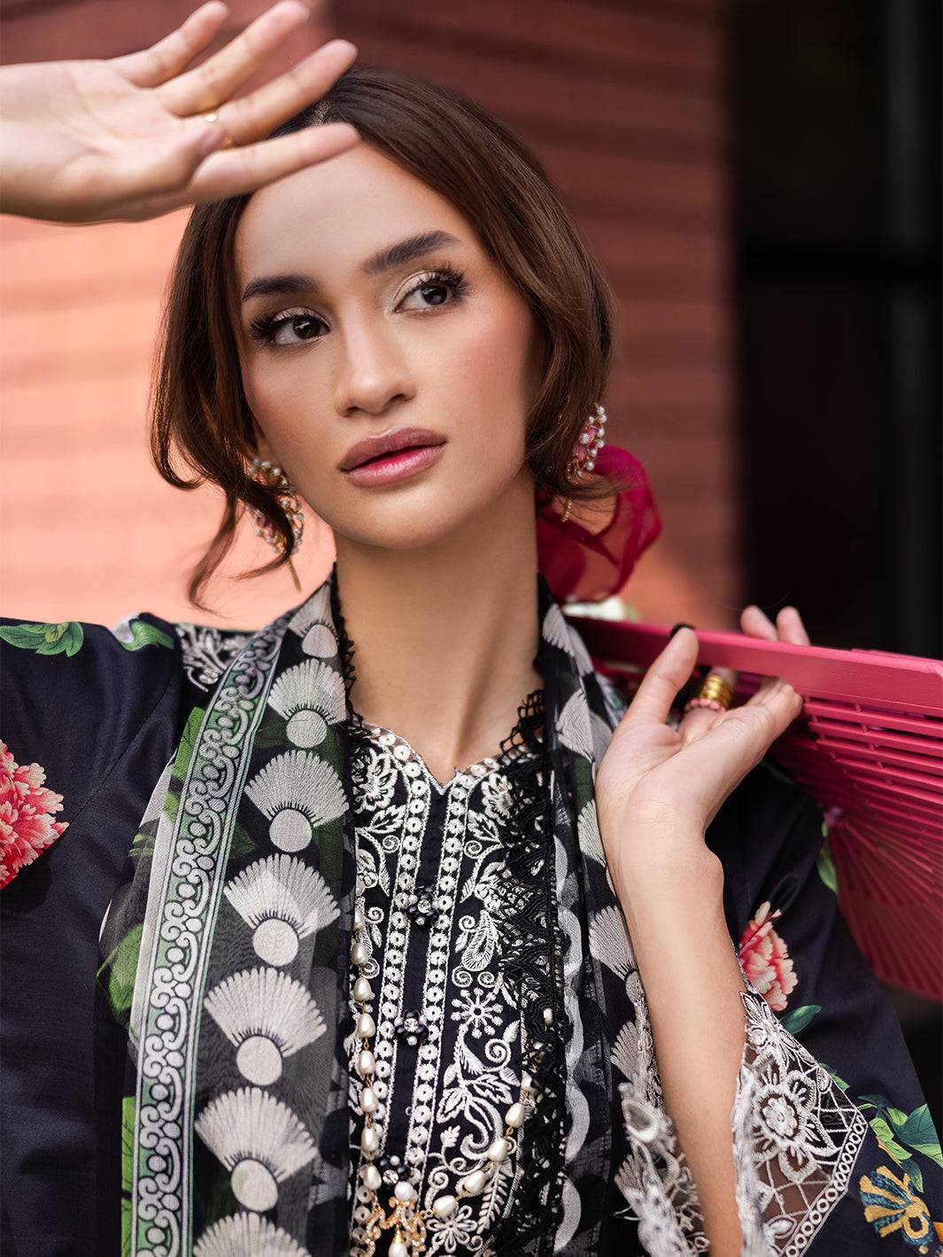 Mahnur | After Hours Luxury Lawn 25 | Jellybean Joy by Maria Faisal - Registered Vendor of : Mahnur - type : Ladies Clothes - 100% original wedding dresses