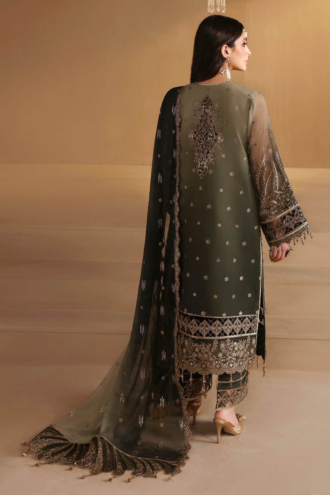 Alizeh | Reena Wedding Formals | AF-HM-4021-JIYA - Designer Dress with Intricate embroidery and embellishments. Shop elegent wedding dress at Maria Faisal.