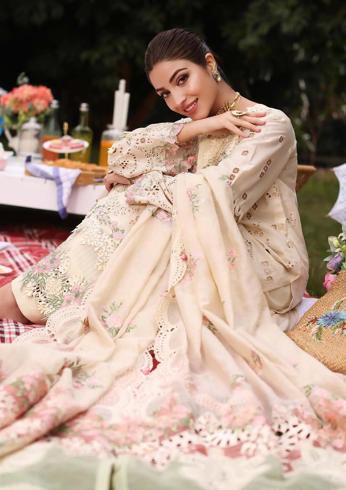 Kahf Premium | Festive Lawn 24 | KFL-07 SHIREEN - Ladies Clothes - Maria Faisal