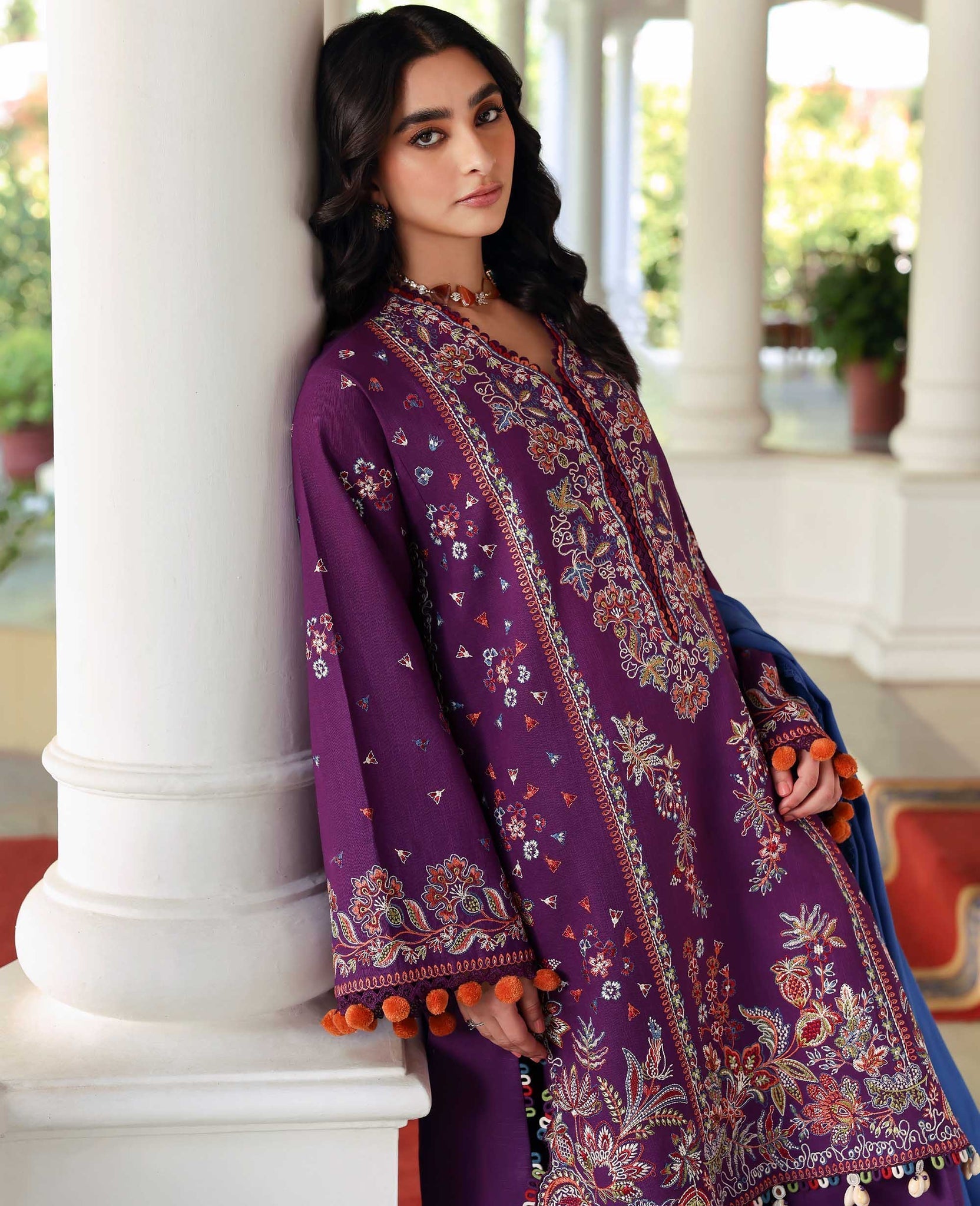 Kaia – authentic Pakistani dress from the Amaris Luxury Shawl 25 collection for women in the UK