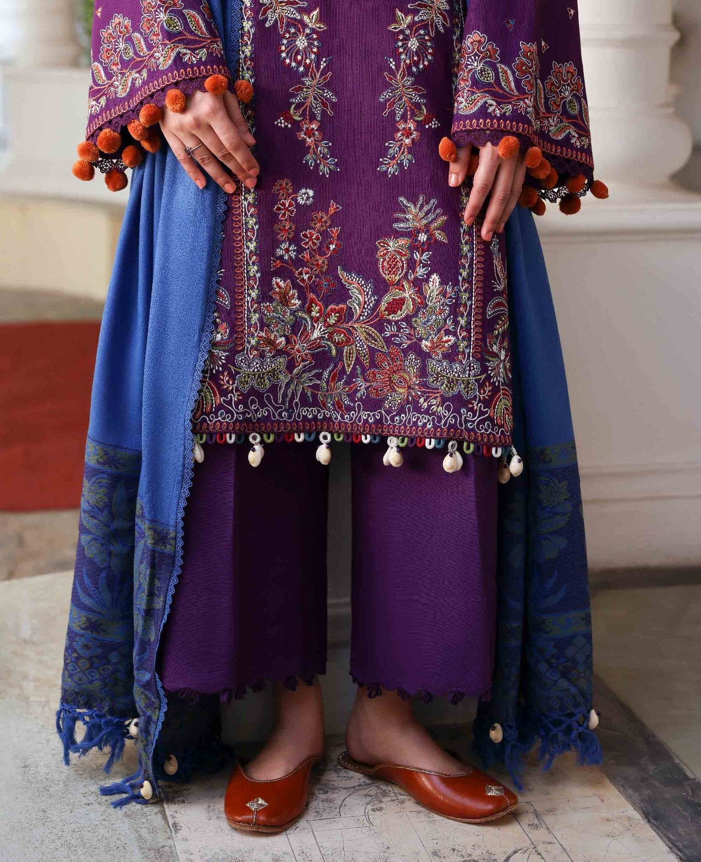 Kaia – authentic Pakistani dress from the Amaris Luxury Shawl 25 collection for women in the UK