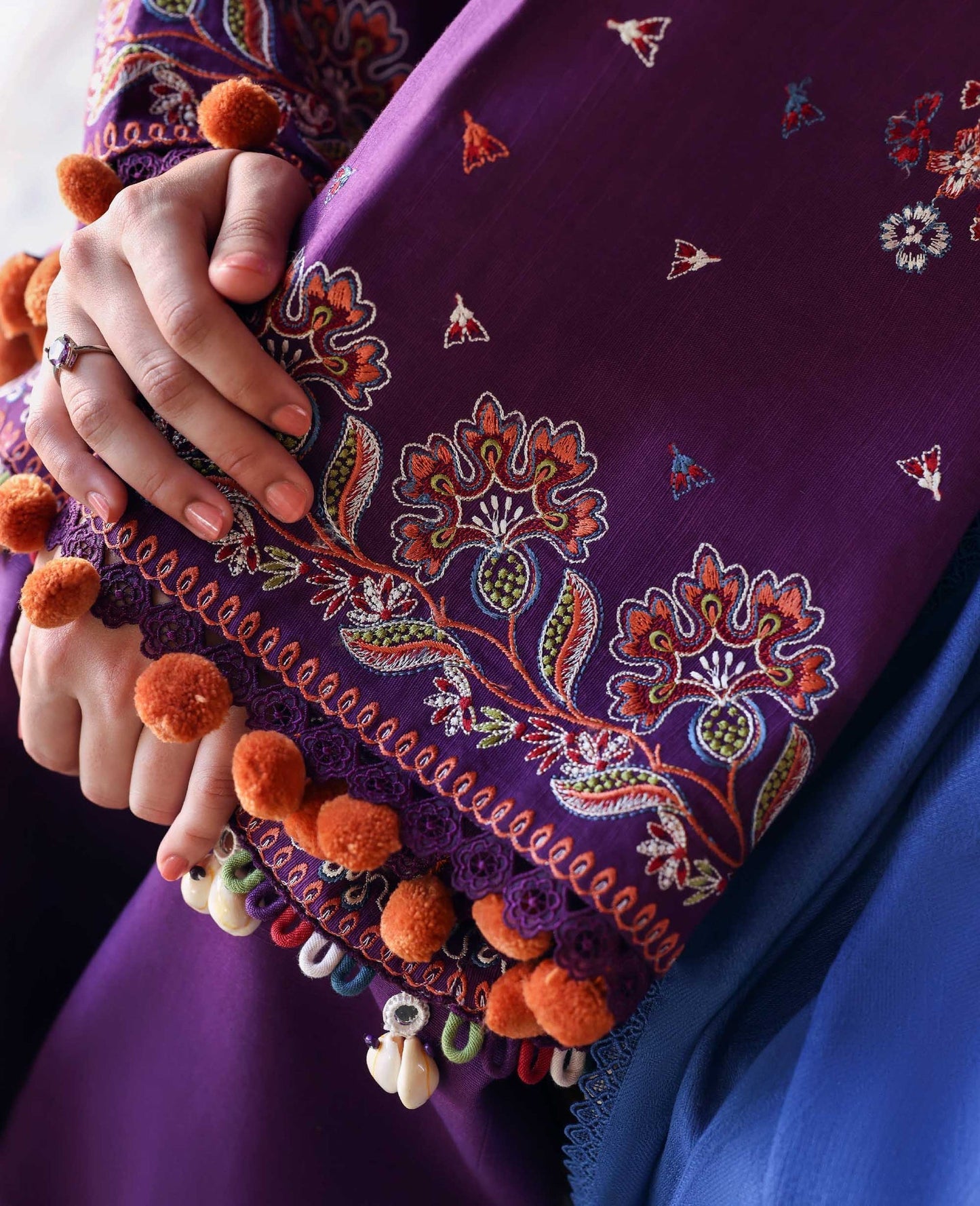 Kaia – authentic Pakistani dress from the Amaris Luxury Shawl 25 collection for women in the UK