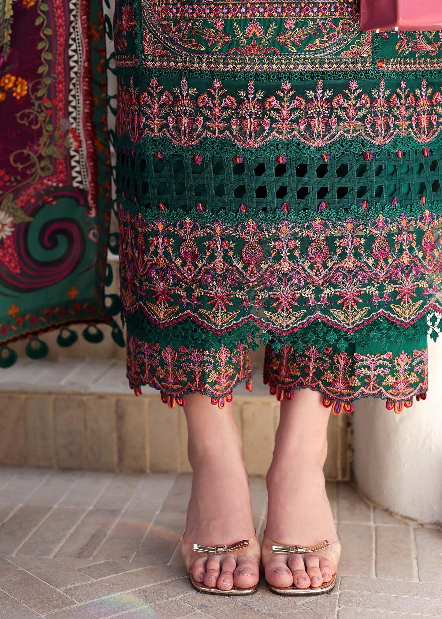 Kanwal Malik | Elysia Luxury Lawn 25 | Sierra by Maria Faisal - Registered Vendor of : Kanwal Malik - type : Ladies Clothes - 100% original wedding dresses