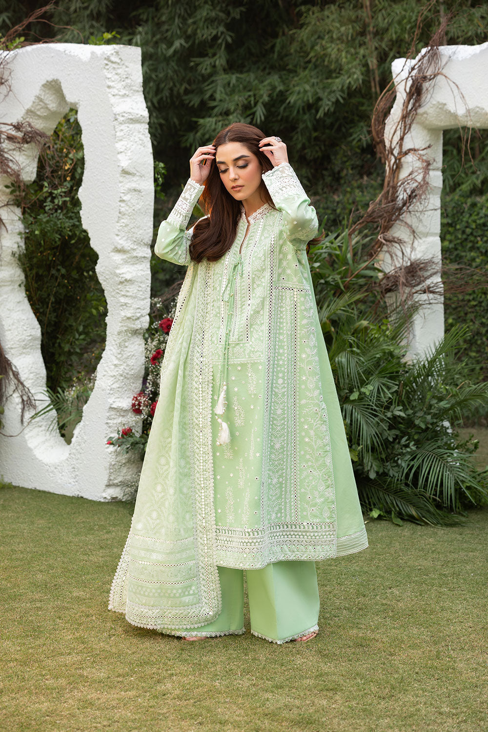 Sobia Nazir | Luxury Lawn 25 | 7B - Ladies Clothes 
