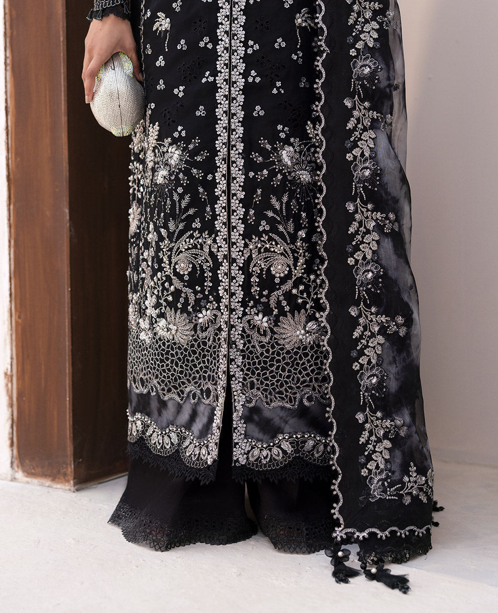 Republic Womenswear | Reve De Luxe 25 | LF-177 by Maria Faisal - Registered Vendor of : Republic Womenswear - type : Ladies Clothes - 100% original wedding dresses