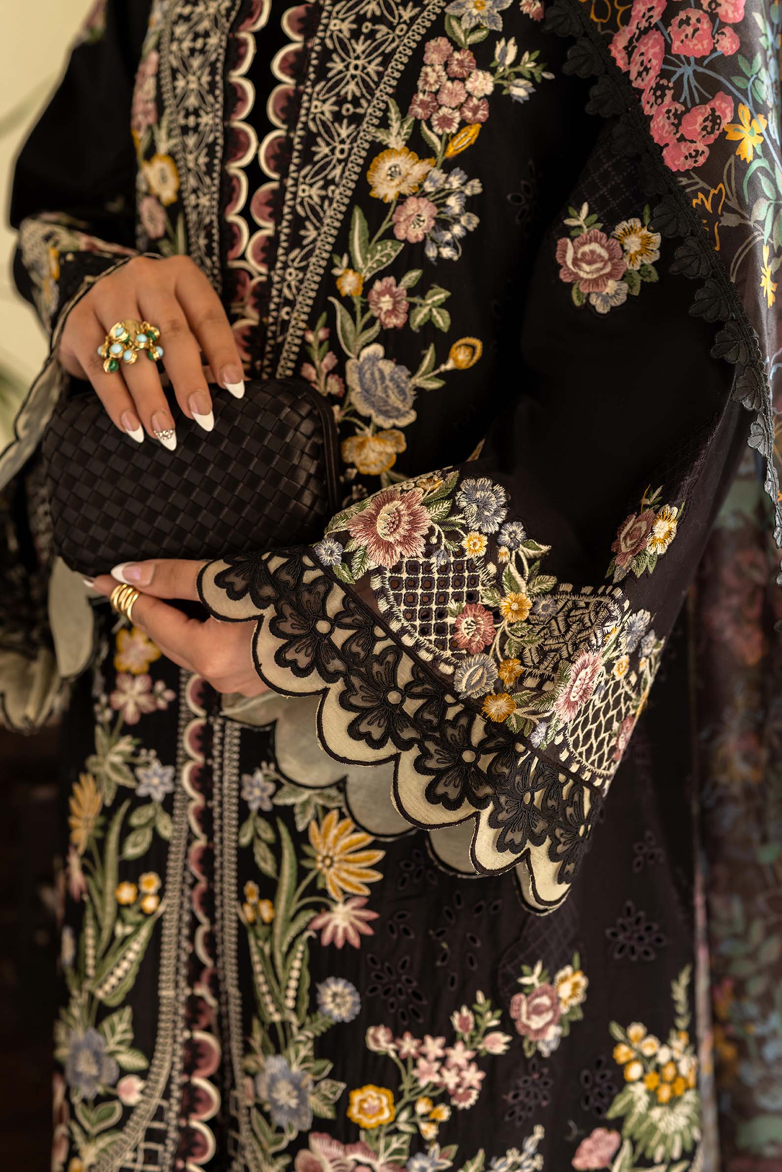 Maryam Hussain | Luxury Lawn 25 | Koyal by Maria Faisal - Registered Vendor of : Maryam Hussain - type : Ladies Clothes - 100% original wedding dresses