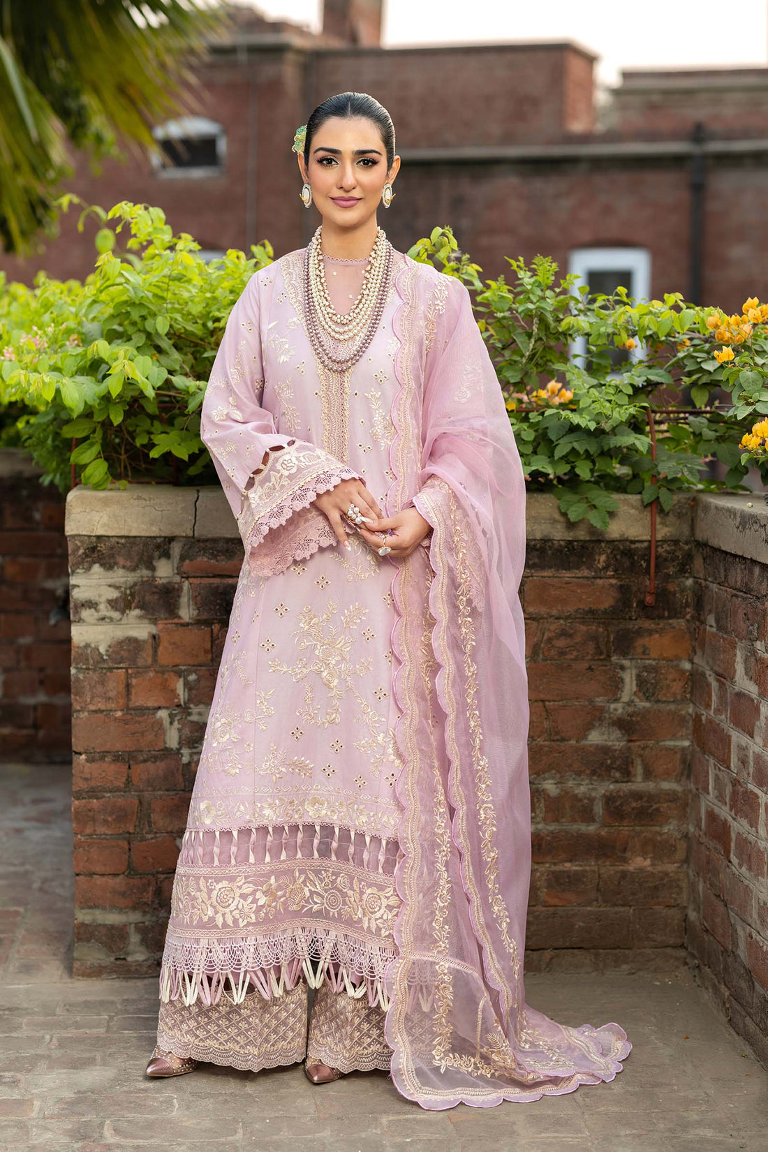 Maryam Hussain | Luxury Lawn 25 | Samar by Maria Faisal - Registered Vendor of : Maryam Hussain - type : Ladies Clothes - 100% original wedding dresses