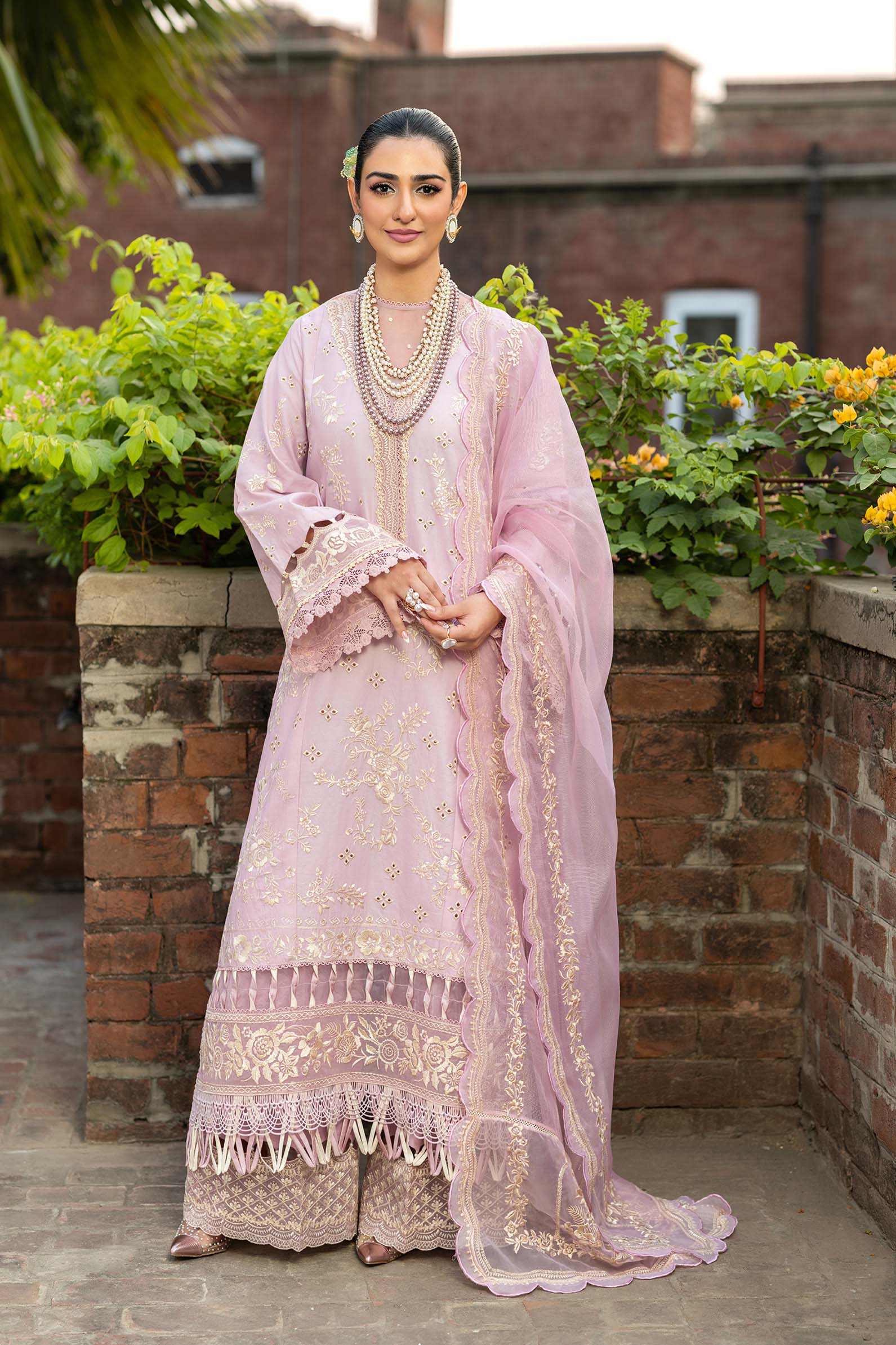 Maryam Hussain | Luxury Lawn 25 | Samar by Maria Faisal - Registered Vendor of : Maryam Hussain - type : Ladies Clothes - 100% original wedding dresses