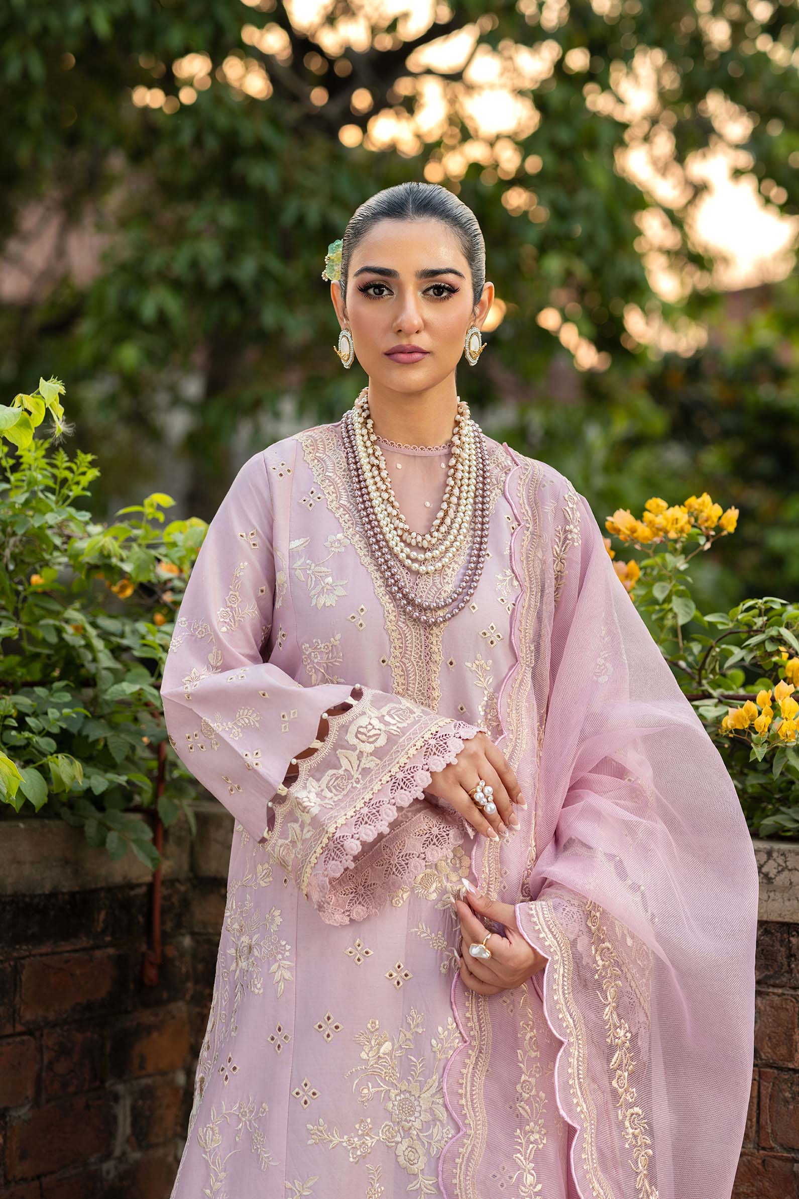 Maryam Hussain | Luxury Lawn 25 | Samar by Maria Faisal - Registered Vendor of : Maryam Hussain - type : Ladies Clothes - 100% original wedding dresses