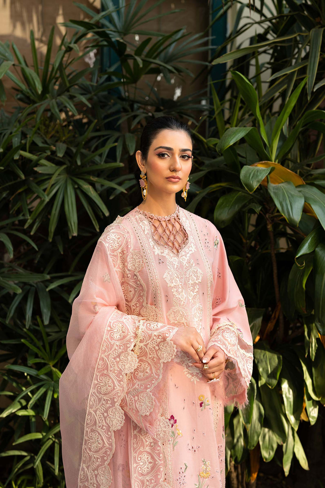 Maryam Hussain | Luxury Lawn 25 | Naina by Maria Faisal - Registered Vendor of : Maryam Hussain - type : Ladies Clothes - 100% original wedding dresses