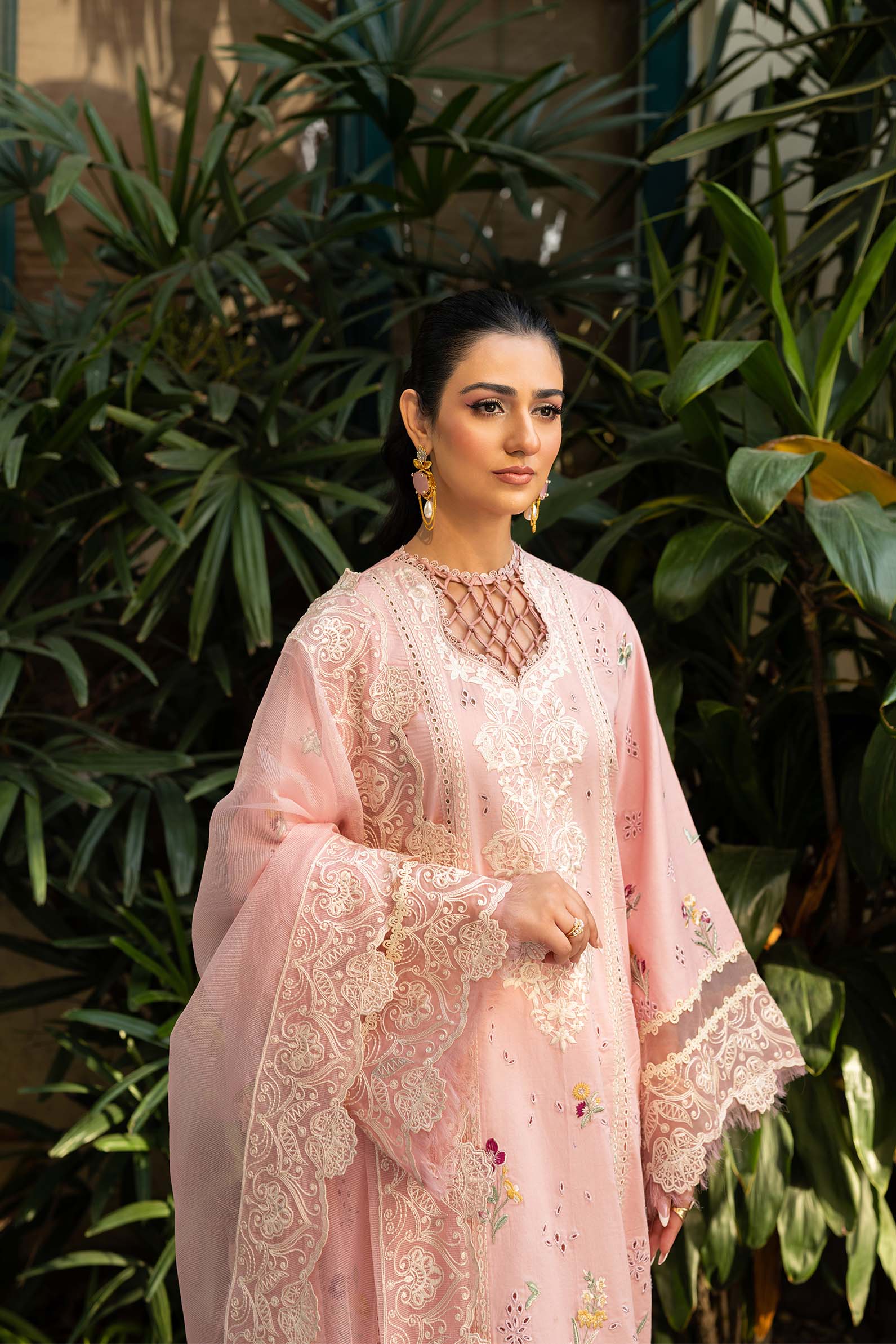 Maryam Hussain | Luxury Lawn 25 | Naina by Maria Faisal - Registered Vendor of : Maryam Hussain - type : Ladies Clothes - 100% original wedding dresses